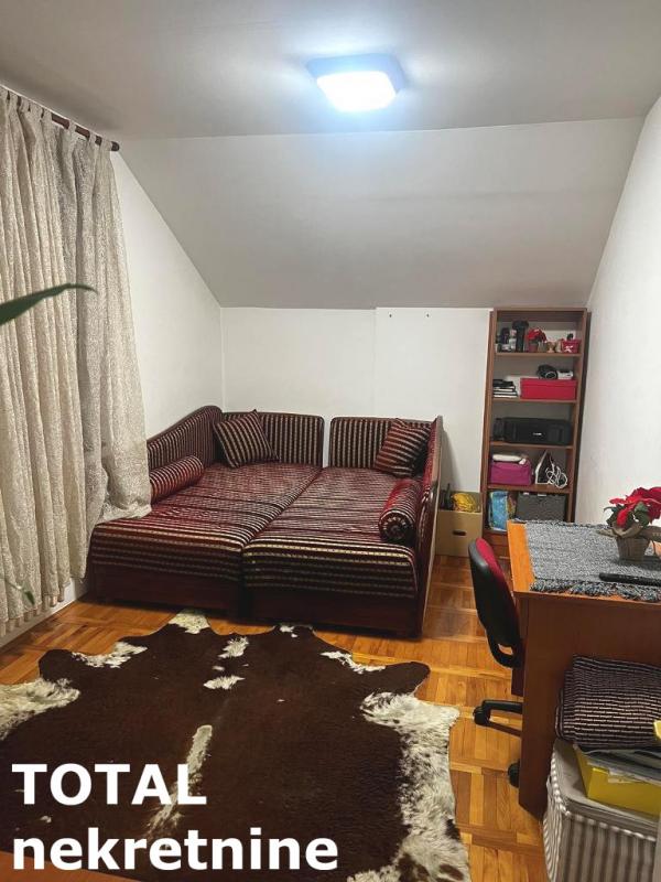 Slika 9 - Stan,NOVI SAD,CENTAR,kv: 49.00, € 150000, ID: 1102250