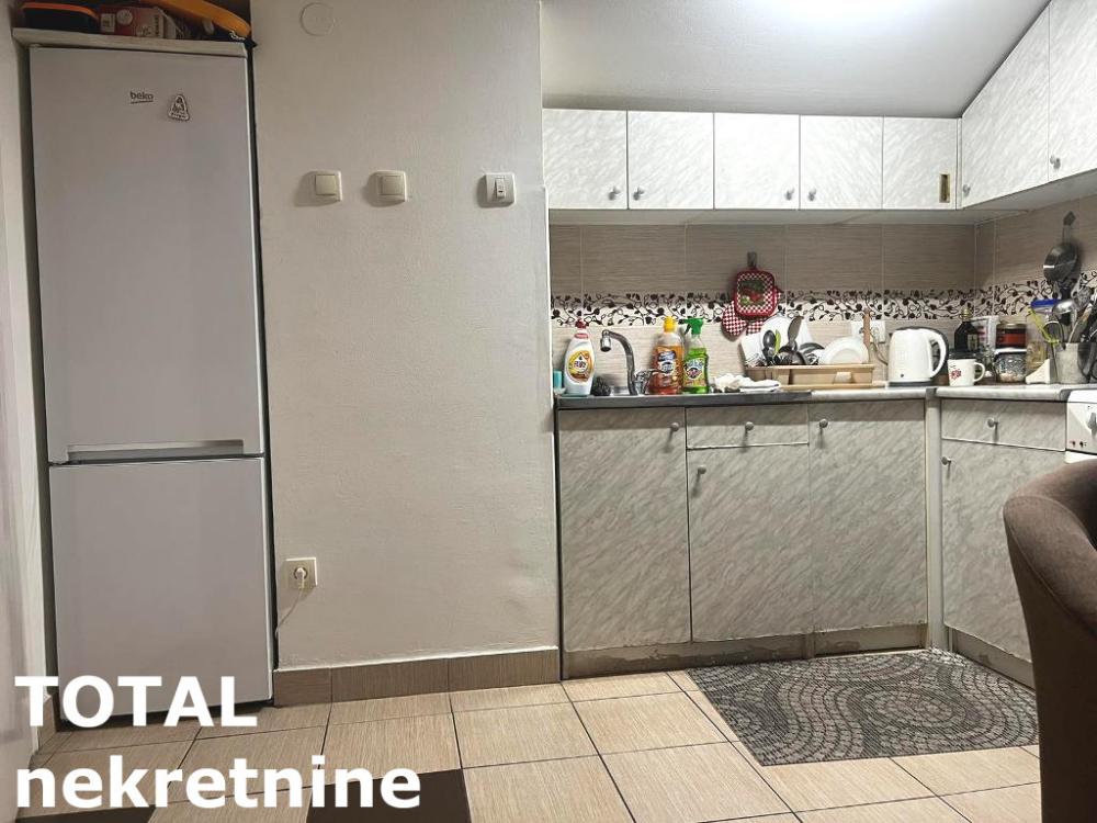 Slika 6 - Stan,NOVI SAD,CENTAR,kv: 49.00, € 150000, ID: 1102250