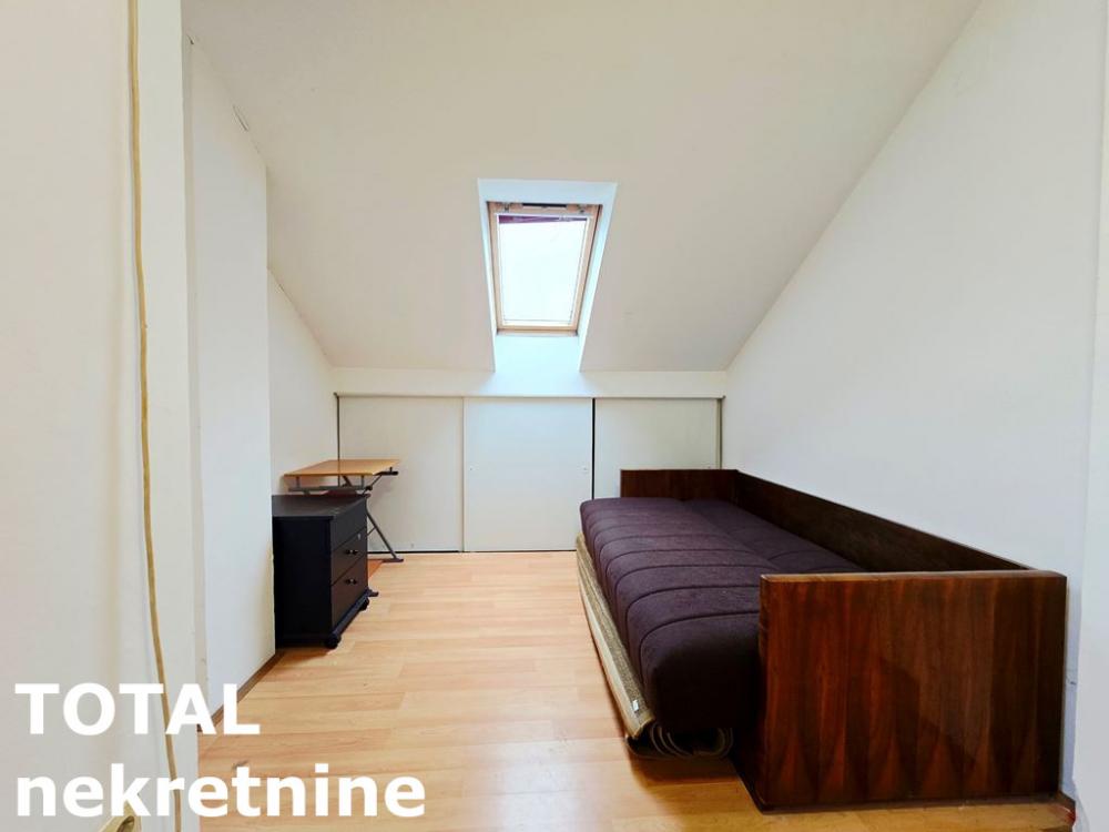 Slika 5 - Stan,NOVI SAD,CENTAR,kv: 43.00, € 105000, ID: 1102281