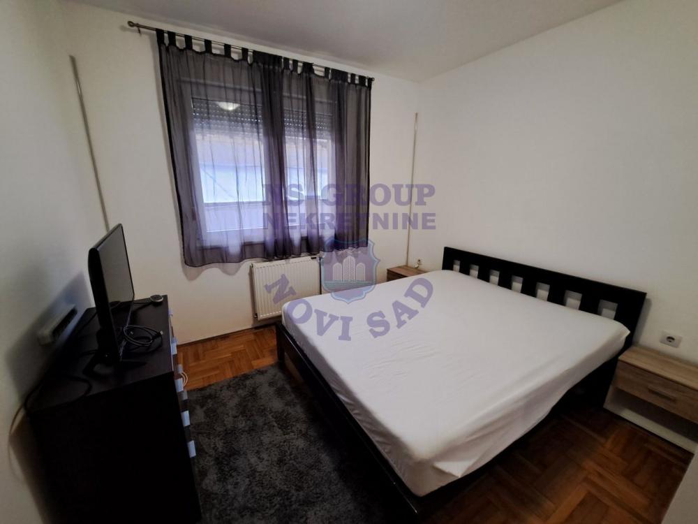 Slika 2 - Grbavica, dvoiposoban stan 50m2
