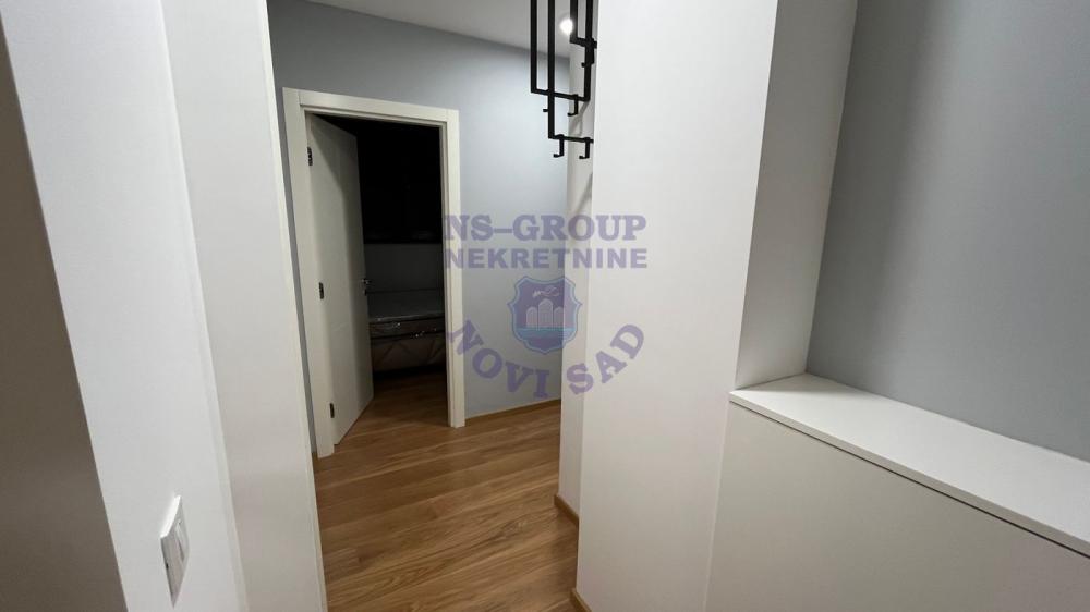 Slika 3 - Odlican dvosoban stan u Novom Sadu