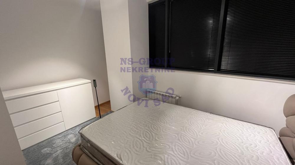 Slika 4 - Odlican dvosoban stan u Novom Sadu