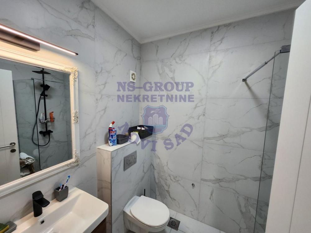 Slika 4 - Odlican dvosoban stan u Novom Sadu