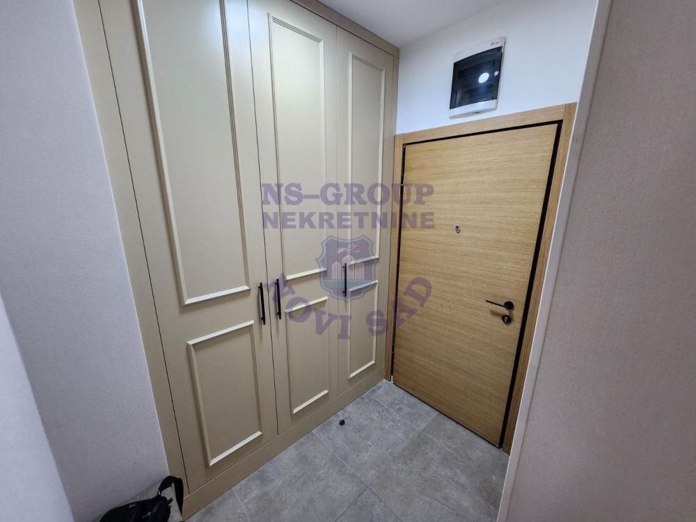 Slika 6 - Odlican dvosoban stan u Novom Sadu