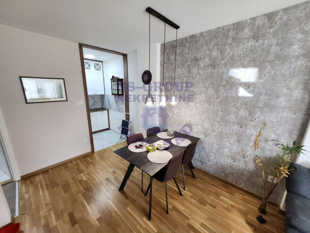 Slika 9 - Odlican dvosoban stan u Novom Sadu