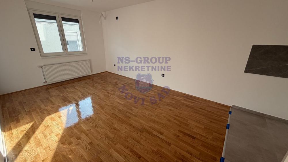 Slika 7 - Dvosoban, 44m2, Telep Novi Sad, sa terasom, ima lift