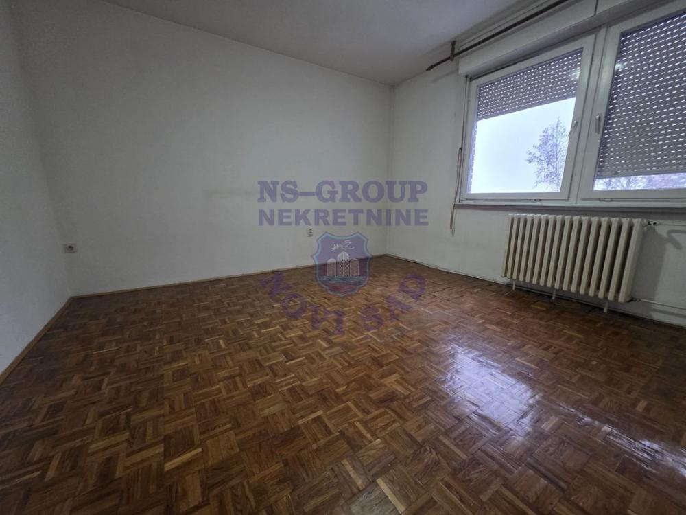 Slika 8 - Prodaja stana, Avijatičarsko naselje Novi Sad