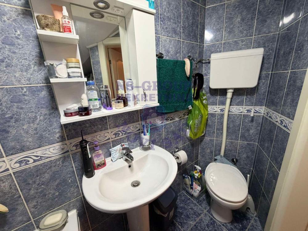 Slika 1 - Trosoban stan na Somborskom bulevaru 