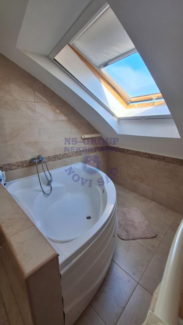 Slika 11 - Odlican troiposoban stan u blizini Bulevara Oslobodjenja!