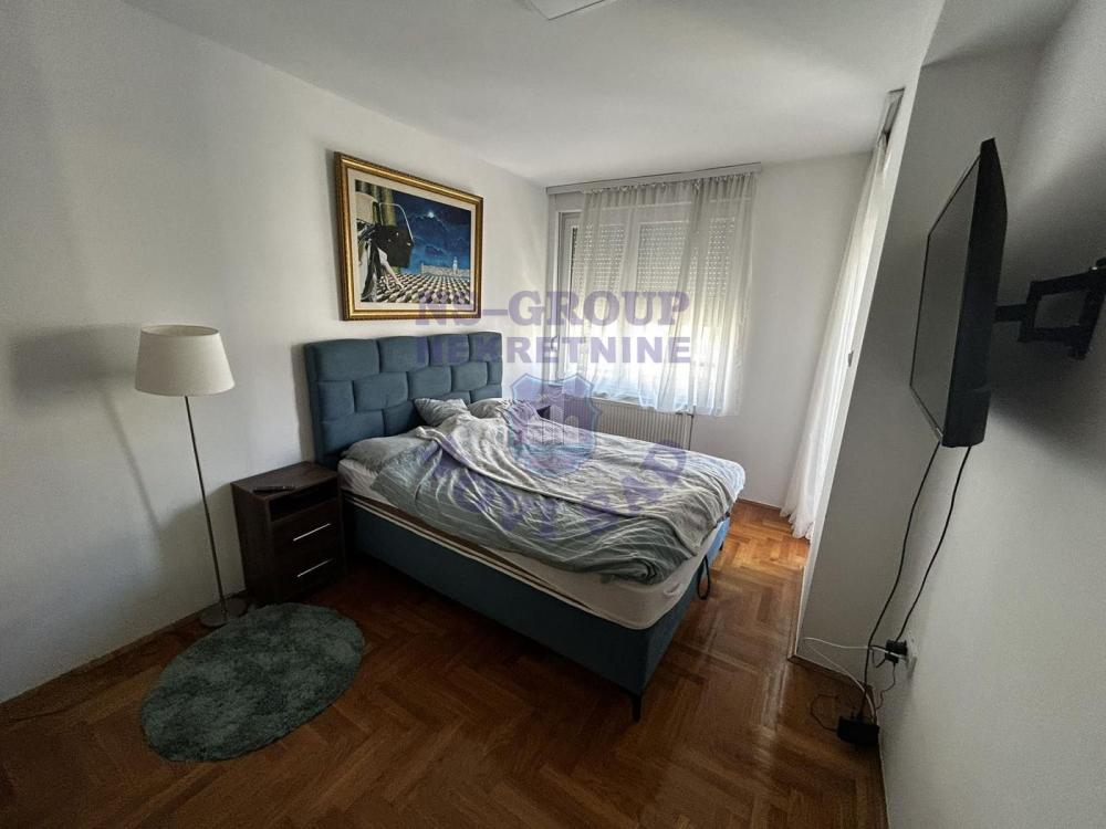 Slika 2 - Fantastican stan na Bulevaru Oslobodjenja 92m2