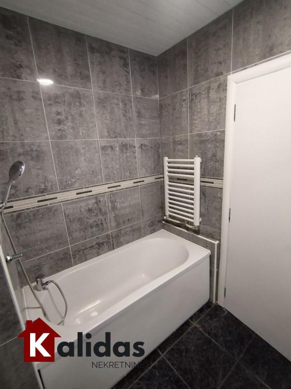 Slika 10 - Stan,NOVI SAD,NOVA DETELINARA,kv: 51, € 133900, ID: 1008577