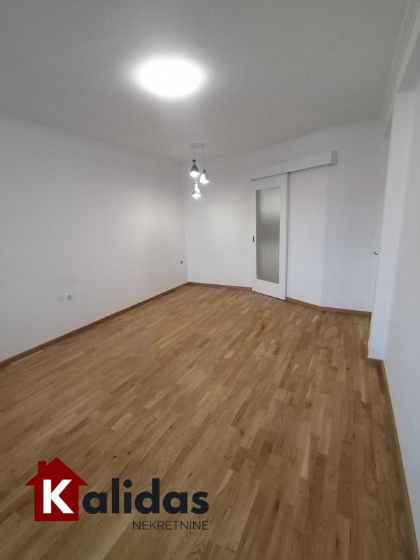 Slika 1 - Stan,NOVI SAD,NOVA DETELINARA,kv: 51, € 133900, ID: 1008577