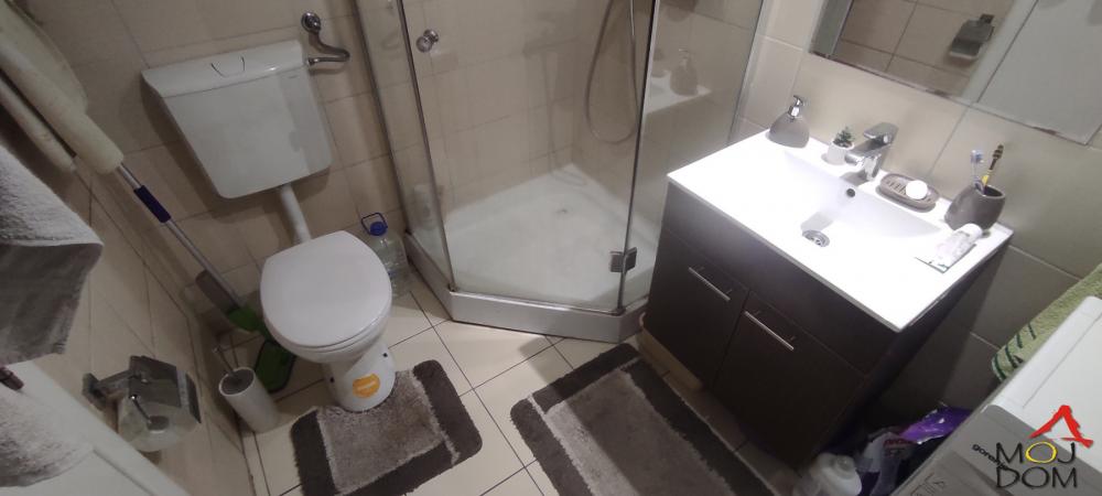 Slika 4 - Stan,NOVI SAD,BULEVAR EVROPE,kv: 47, € 146200, ID: 1031847