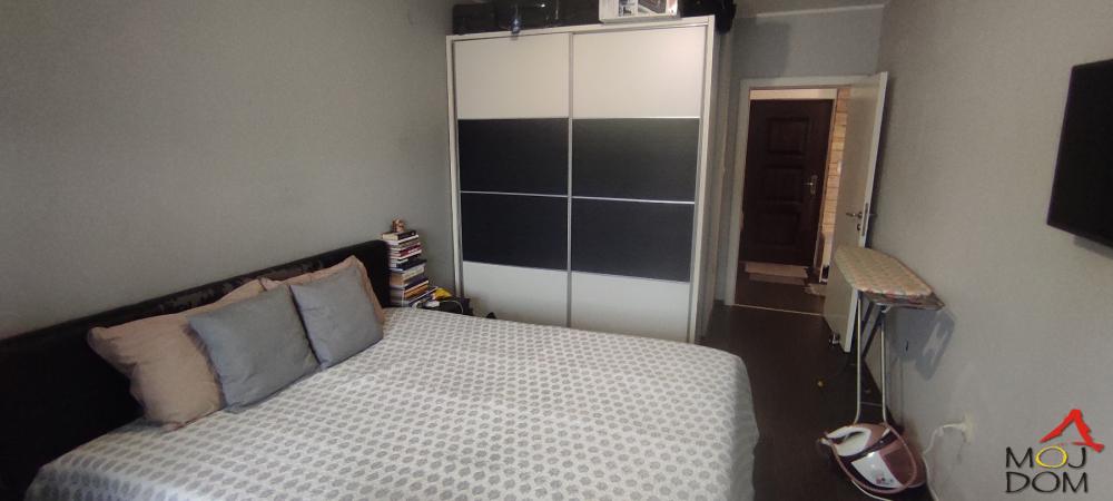 Slika 1 - Stan,NOVI SAD,BULEVAR EVROPE,kv: 47, € 146200, ID: 1031847