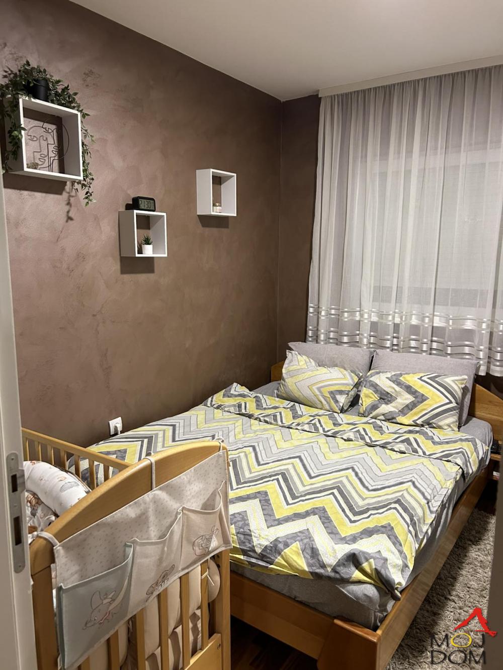 Slika 4 - Stan,NOVI SAD,ADICE,kv: 74, € 176200, ID: 1031851