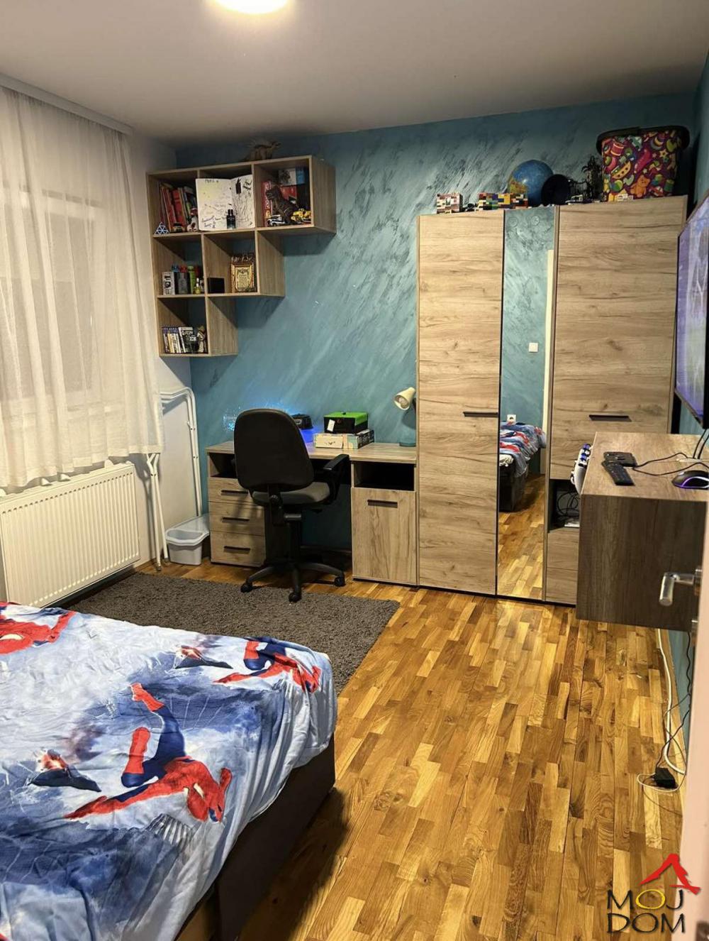 Slika 5 - Stan,NOVI SAD,ADICE,kv: 74, € 176200, ID: 1031851