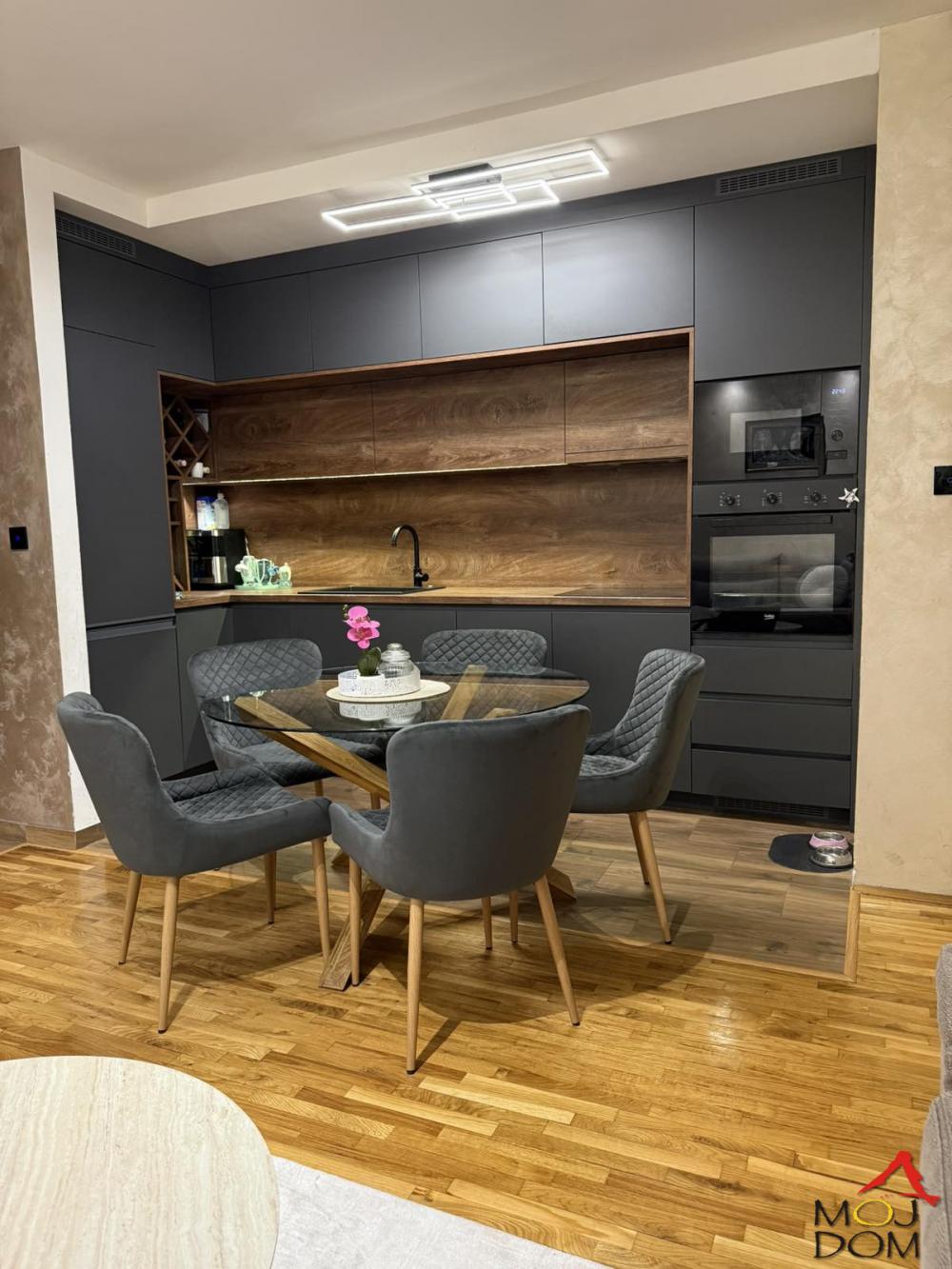 Slika 2 - Stan,NOVI SAD,ADICE,kv: 74, € 176200, ID: 1031851