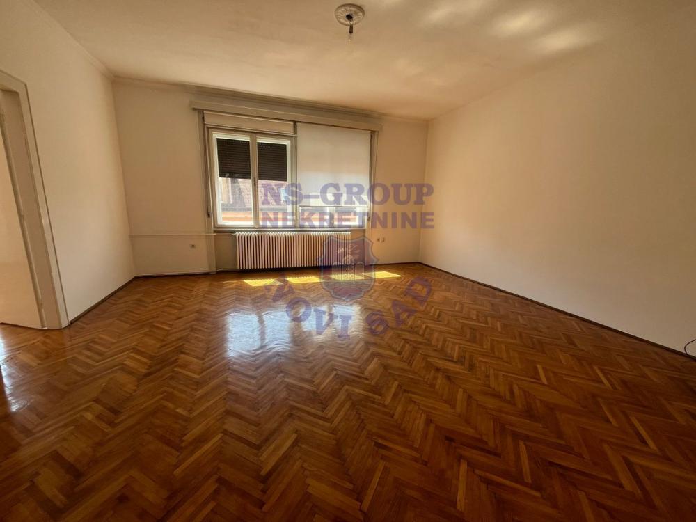 Slika 8 - Prodaja stana, Novi Sad centar Novi Sad