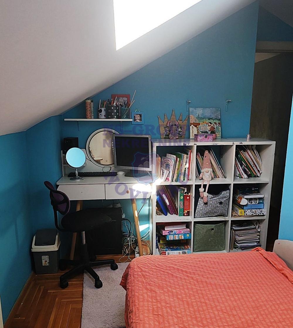 Slika 8 - Na prodaju četvorosoban stan