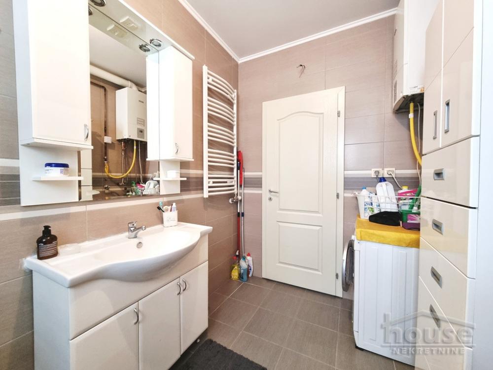 Slika 3 - Stan,NOVI SAD,ADICE,kv: 95.00, € 155000, ID: 1065413