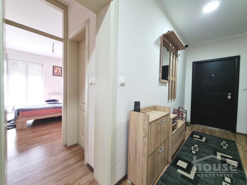 Slika 7 - Stan,NOVI SAD,ADICE,kv: 95.00, € 155000, ID: 1065413