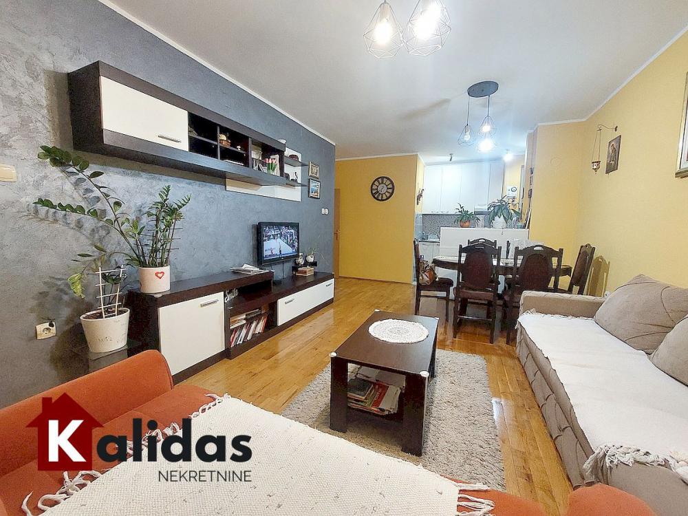 Slika 2 - Stan,NOVI SAD,NOVA DETELINARA,kv: 48, € 138400, ID: 1008584