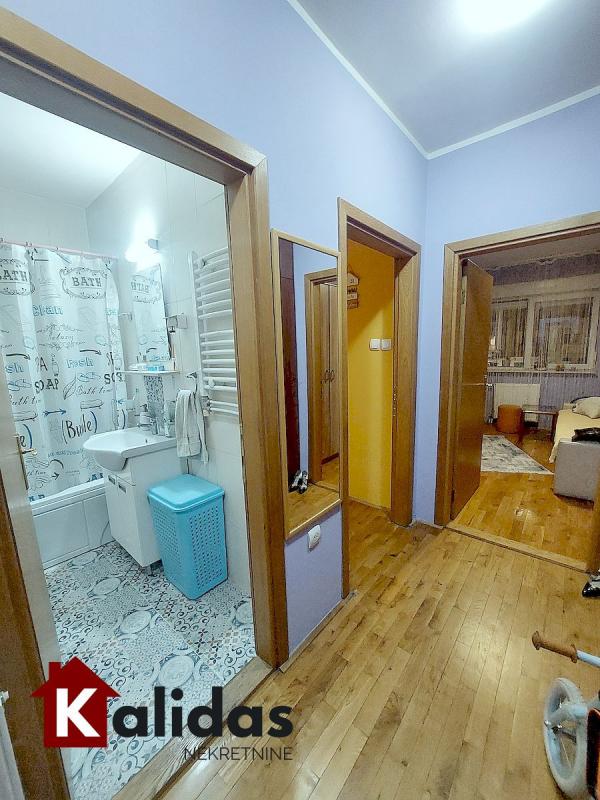 Slika 9 - Stan,NOVI SAD,NOVA DETELINARA,kv: 48, € 138400, ID: 1008584