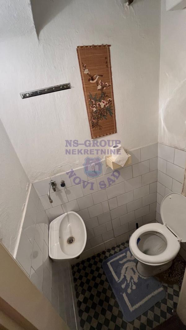 Slika 10 - Četvorosoban, 117m2, Bulevar oslobođenja Novi Sad, sa terasom