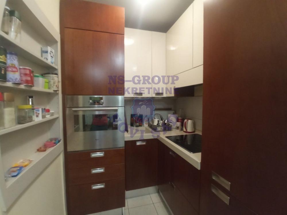 Slika 5 - Prodaja stana, 41m2, Nova Detelinara Novi Sad, sa terasom, ima lift