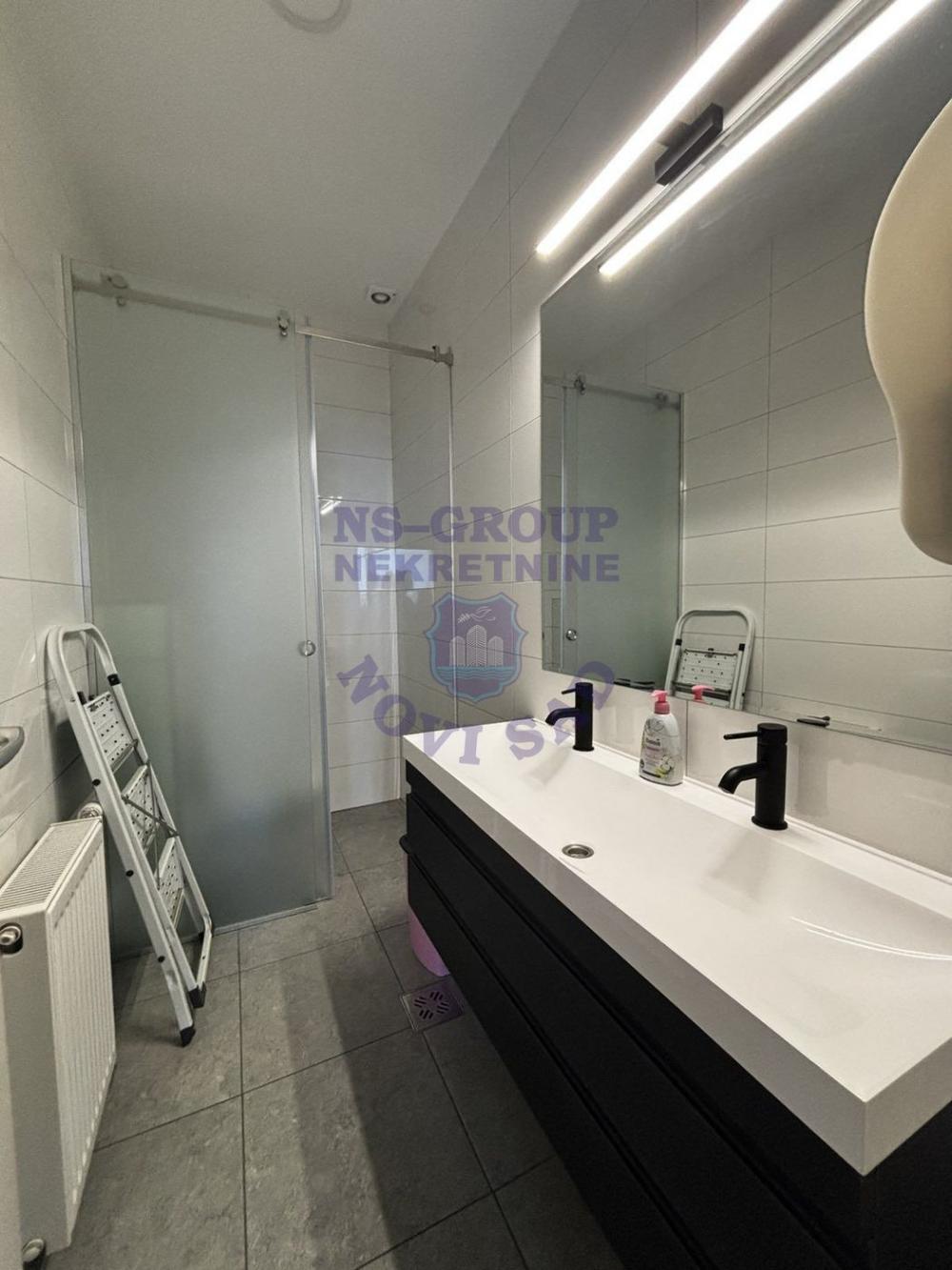 Slika 4 - Salajka, dvosoban 129m2!!!