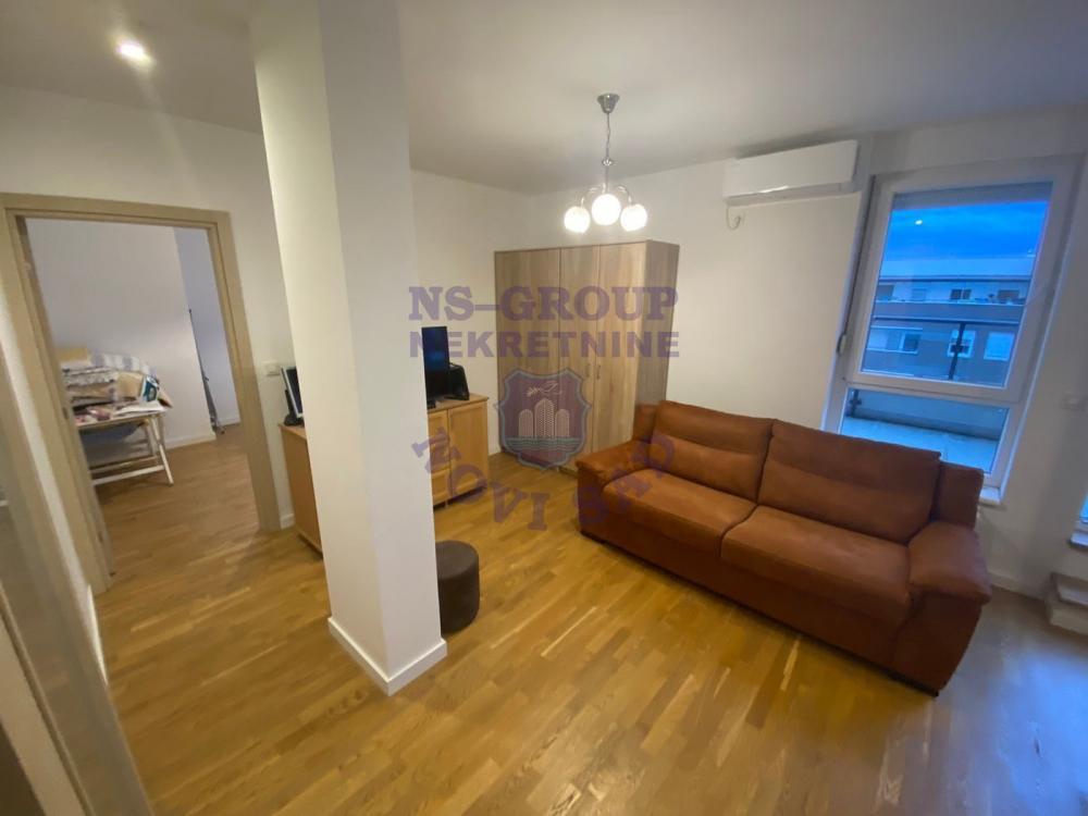 Glavna slika -Dvosoban, 66m2, Jugovićevo Novi Sad, sa terasom, ima lift