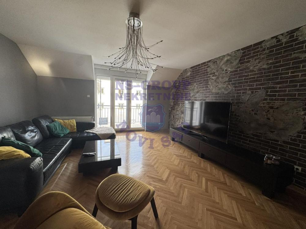 Slika 1 - Trg Marije Trandafil 156m2