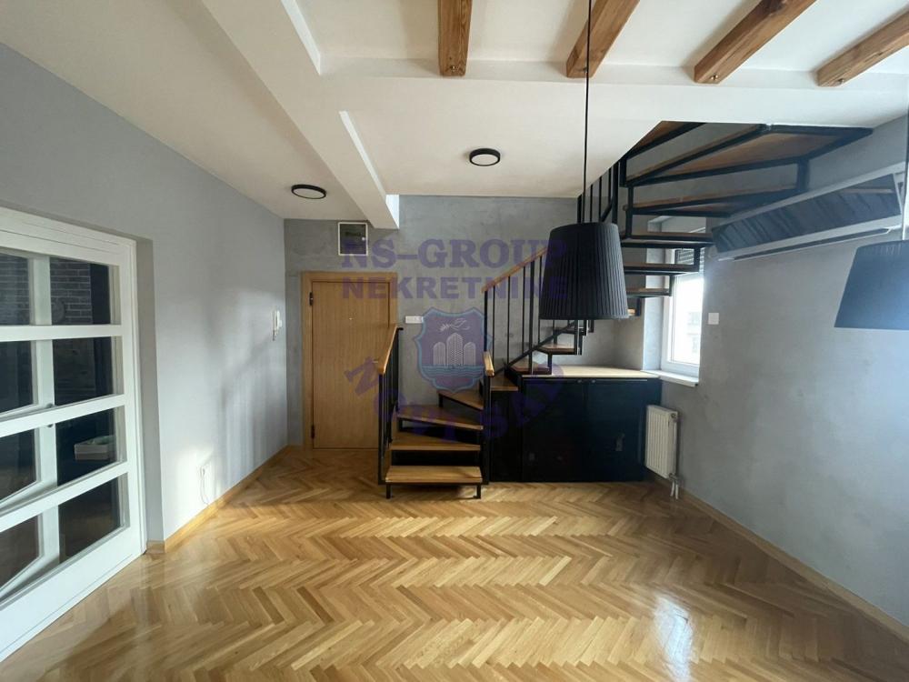 Slika 3 - Trg Marije Trandafil 156m2