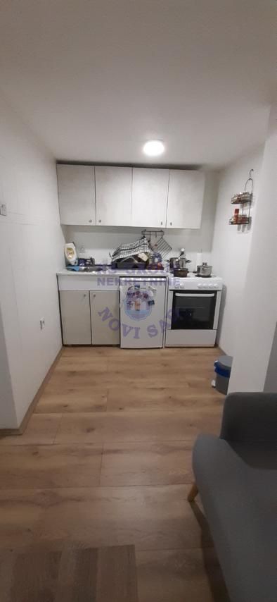 Slika 2 - Prodaja stana, Podbara Novi Sad