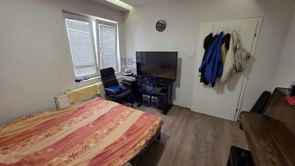 Slika 4 - Trosoban, 91m2, Podbara Novi Sad