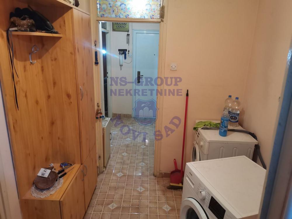 Slika 9 - Odličan dvosoban stan na Limanu 3! 