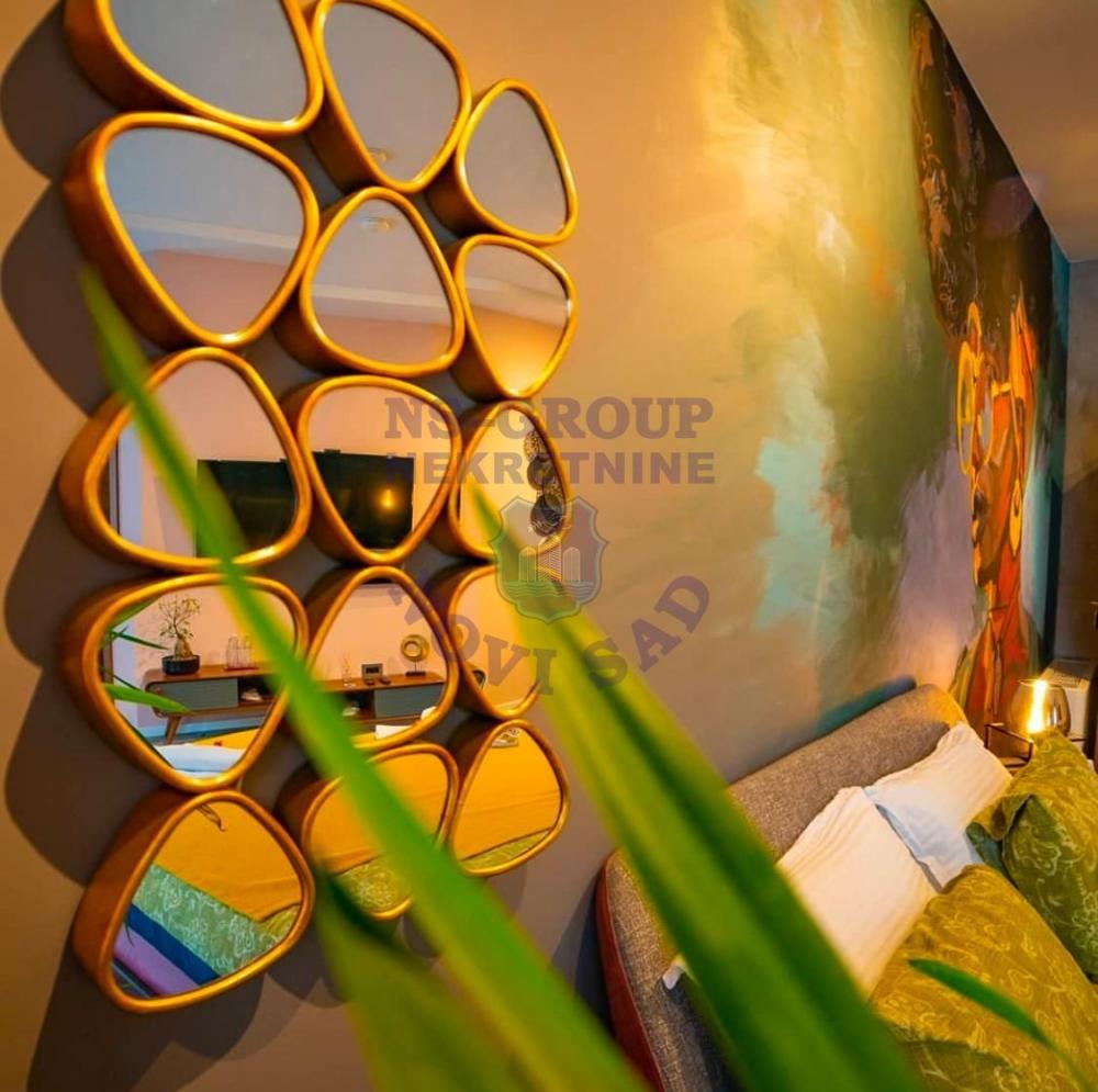 Slika 10 - Odličan šestosoban stan na Petrovaradinu!