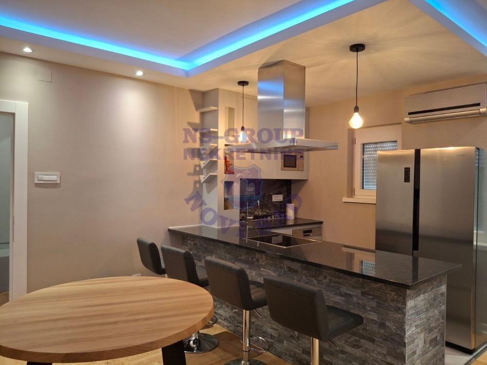 Slika 1 - Prodaja stana, 56m2, Tatarsko brdo Novi Sad