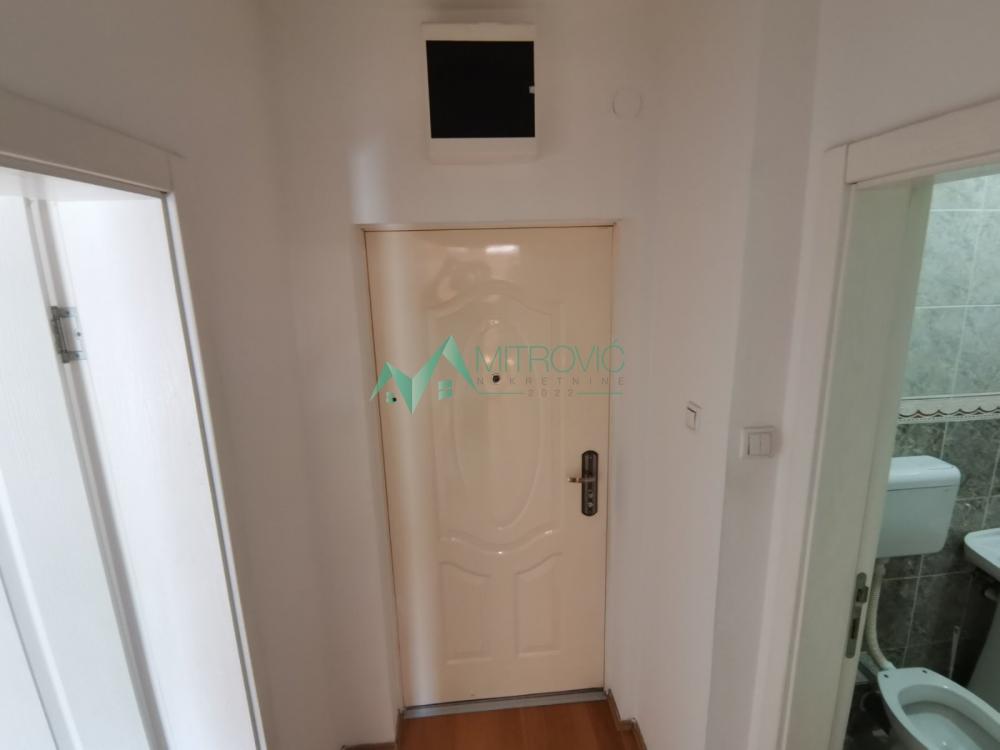 Slika 7 - Petosoban duplex na Bulevaru Patrijarha Pavla-94m2 - izuzetna ponuda 