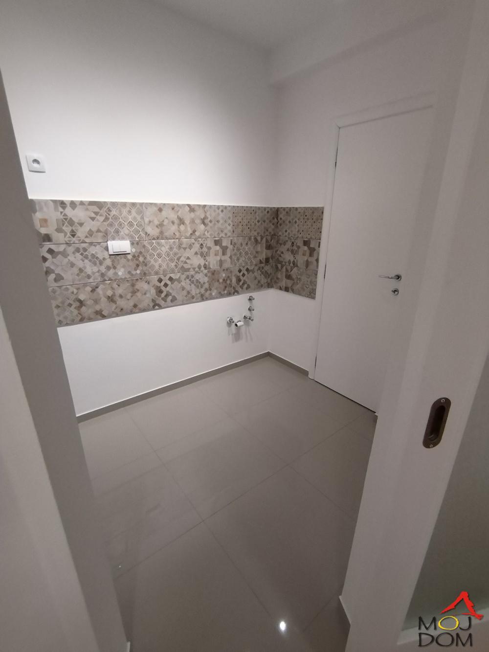 Slika 3 - Stan,NOVI SAD,NOVA DETELINARA,kv: 51, € 136990, ID: 1031856