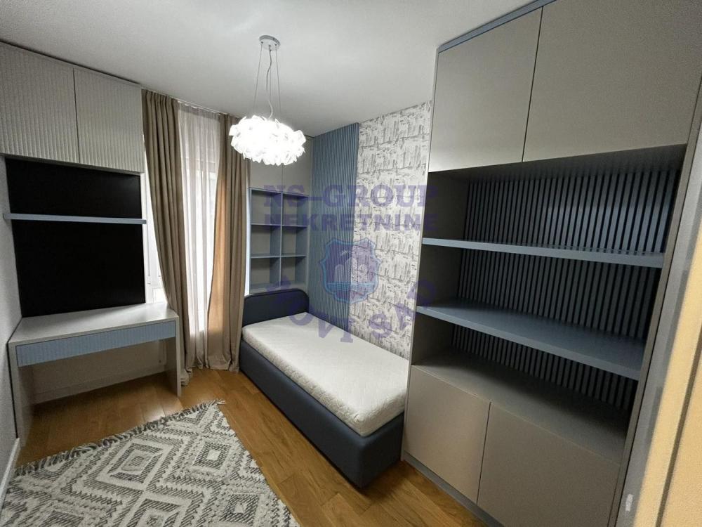 Slika 4 - Troiposoban stan u Cara Dusana