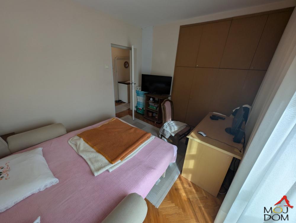 Slika 5 - Stan,NOVI SAD,KEJ,kv: 71, € 257500, ID: 1026677