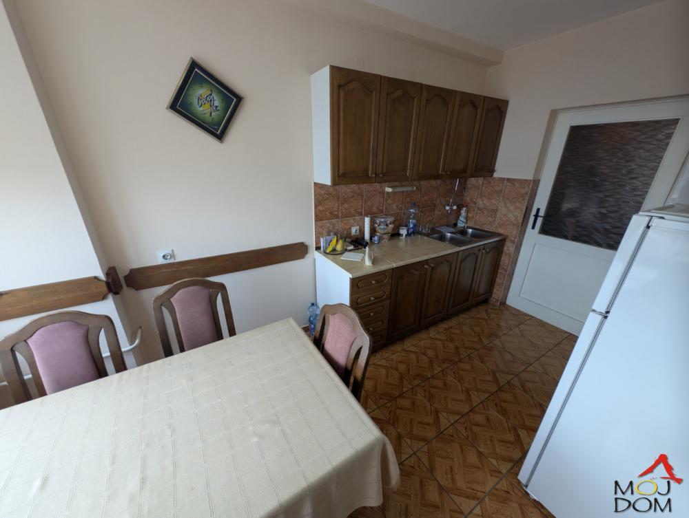 Slika 8 - Stan,NOVI SAD,KEJ,kv: 71, € 257500, ID: 1026677