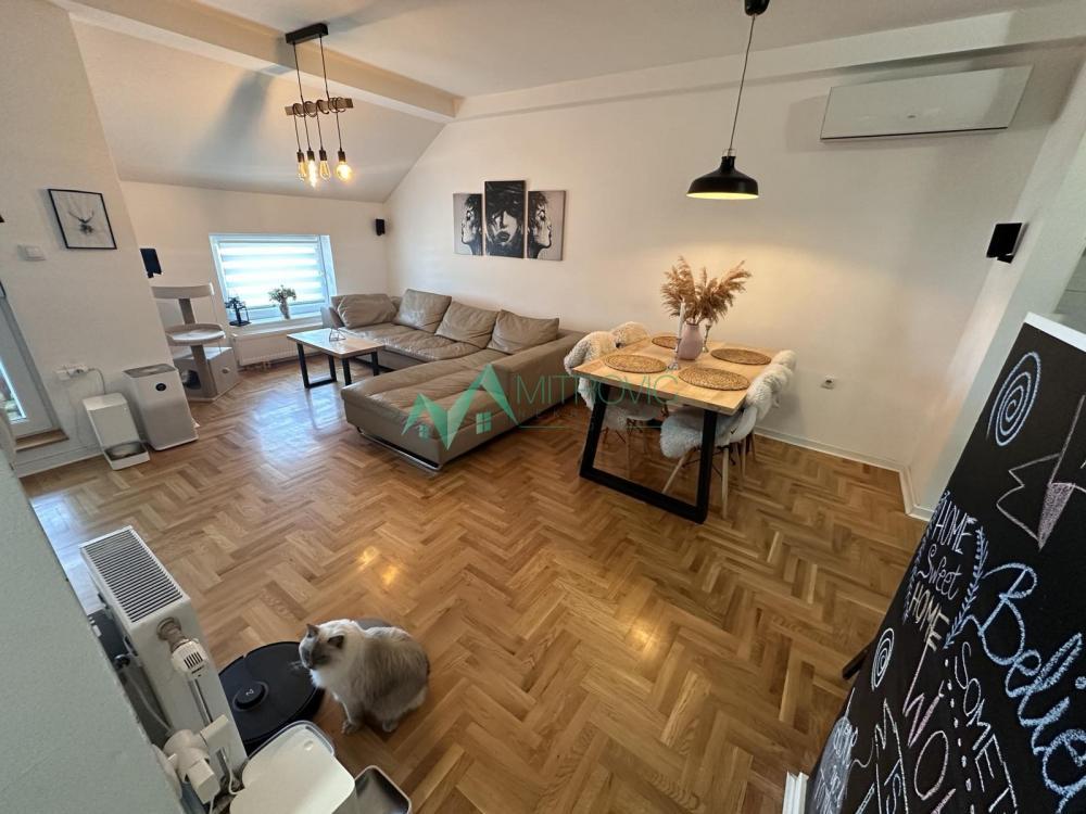 Glavna slika -Telep, 94m2. Troiposoban dupleks sa parking mestom. 