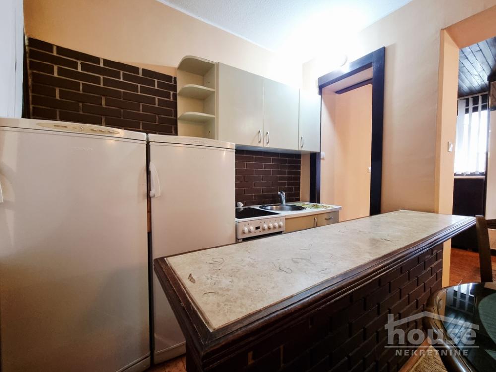 Slika 8 - Stan,NOVI SAD,ADAMOVIĆEVO NASELJE,kv: 57.00, € 136800, ID: 1065368