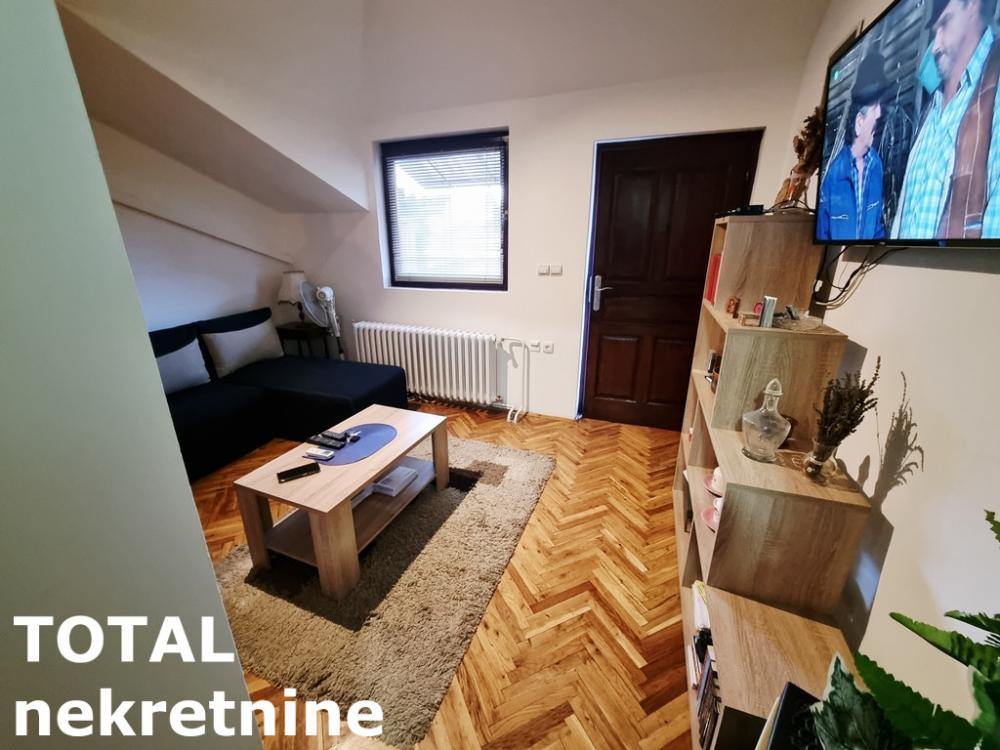 Slika 4 - Stan,NOVI SAD,CENTAR,kv: 23.00, € 67500, ID: 1101785