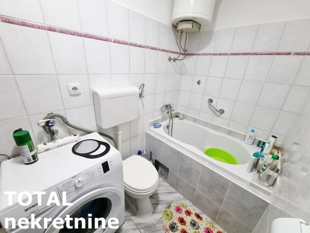 Slika 8 - Stan,NOVI SAD,CENTAR,kv: 23.00, € 67500, ID: 1101785