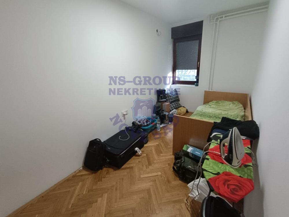 Slika 6 - Trosoban, 70m2, Beogradski kej Novi Sad