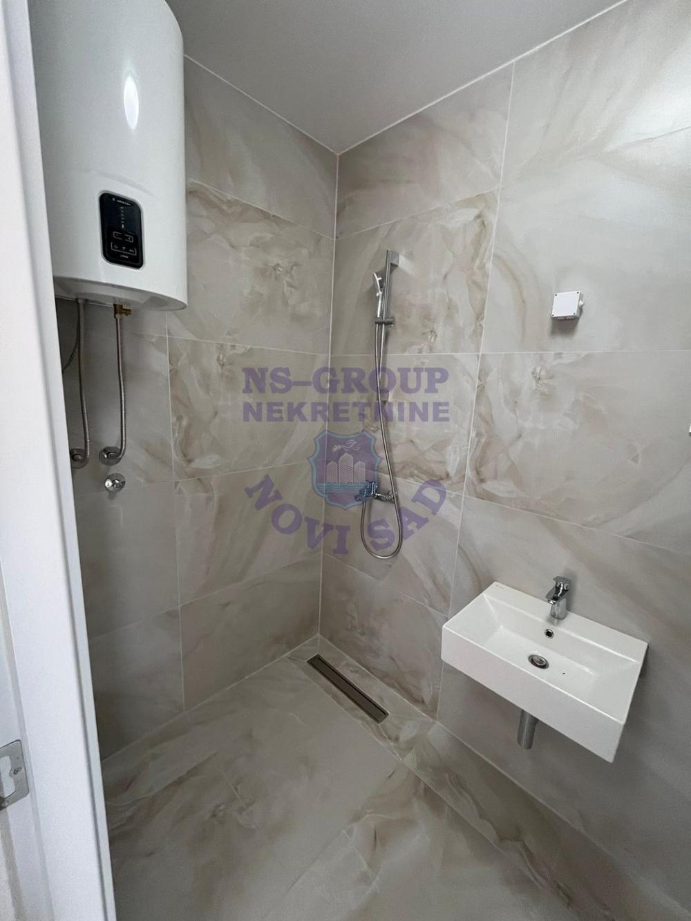 Slika 1 - Prodaja stana, 112m2, Salajka (Partizanska ulica) Novi Sad