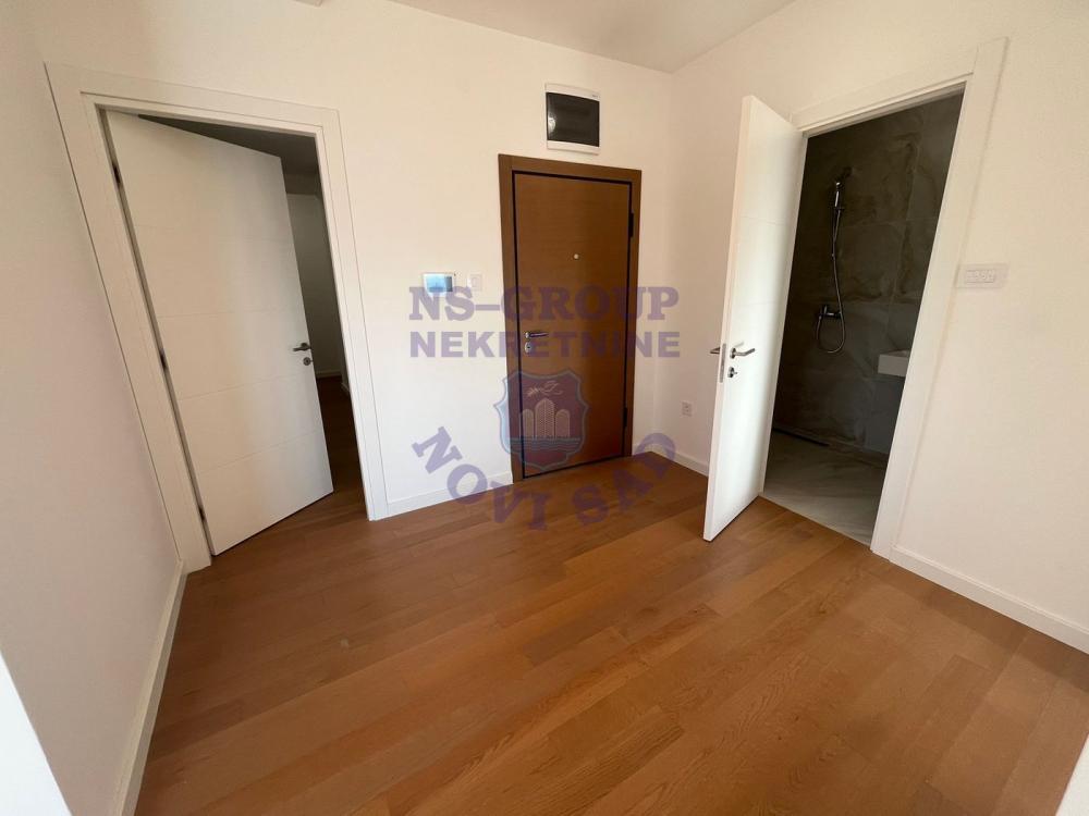 Slika 3 - Prodaja stana, 112m2, Salajka (Partizanska ulica) Novi Sad